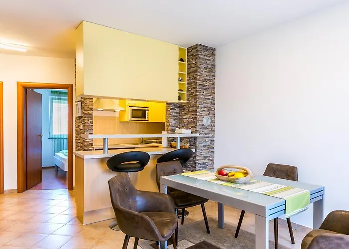 Fucane - Sebastian - Mpolo *